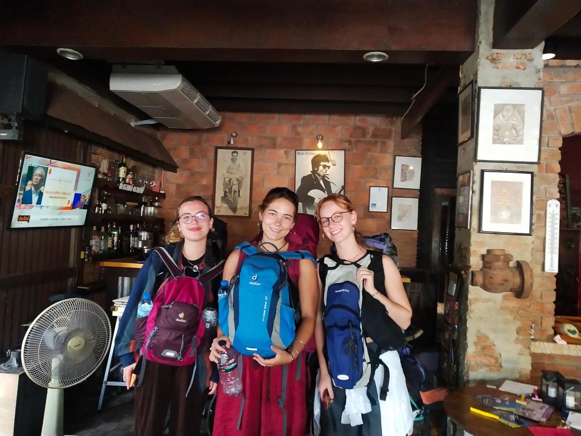 Brickhouse Ayutthaya Guesthouse Est 1986 Bagian luar foto